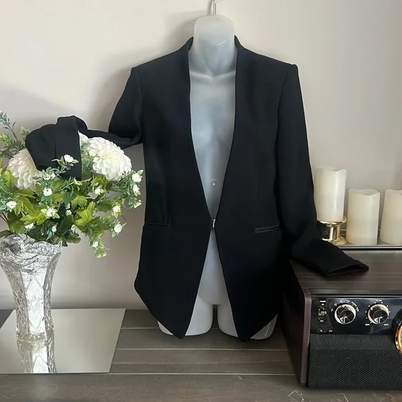 Rag & Bone black, back cut-out blazer - Picture 3 of 5